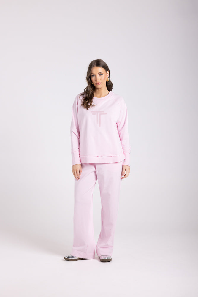 3023 - SCOOP HEM SWEAT W/DTM SEQUINS SOFT PINK