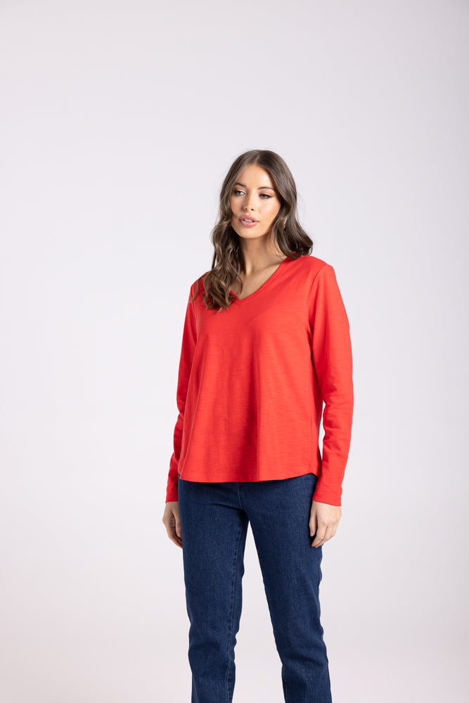 3027 - V NECK L/SLV TOP