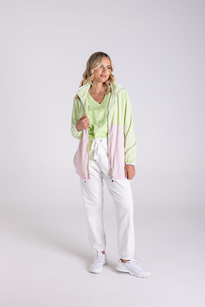 3163 - COLOUR BLOCK SPRAY JACKET