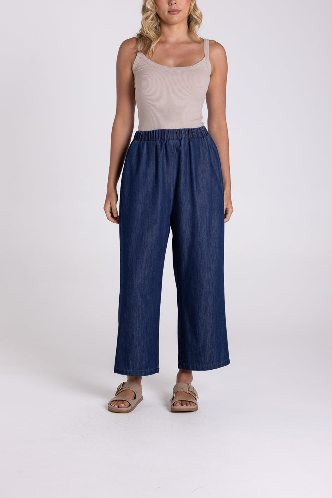 3192- DENIM 3/4 CULOTTE