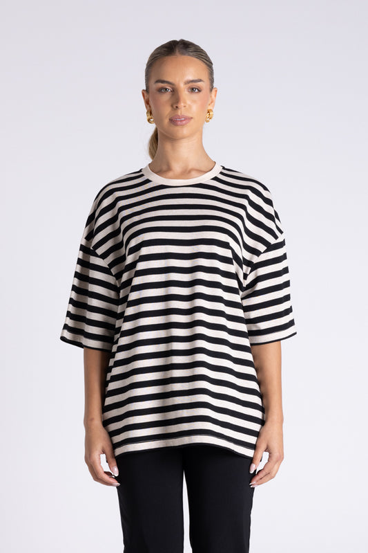 STRIPED OVER SIZED T-SHIRT