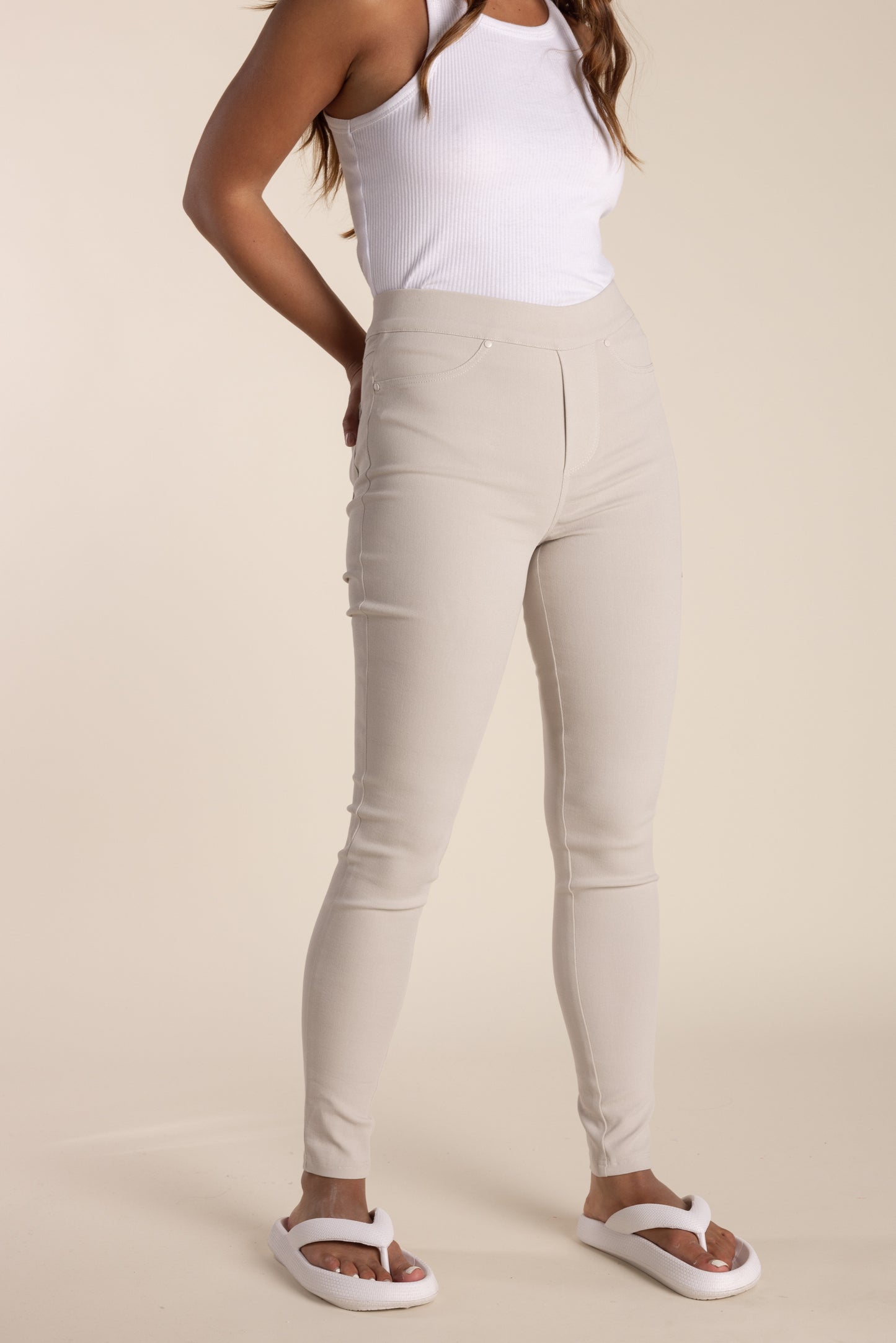2628 - Pull On Jean