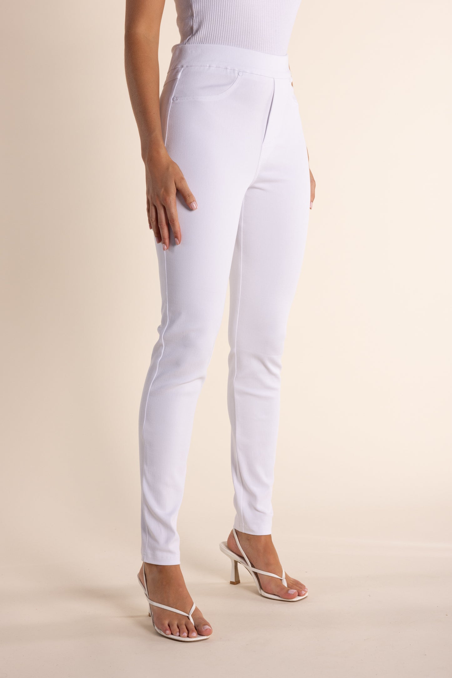 3030- 7/8 PULL ON PANT