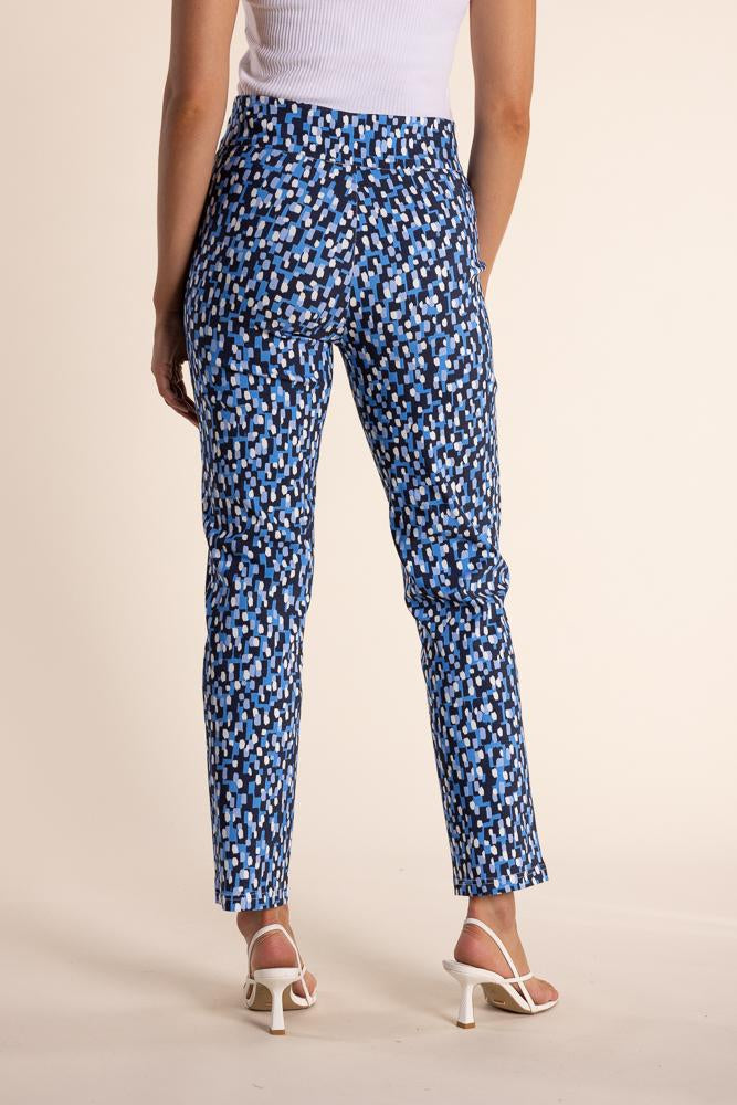2869 - ABSTRACT PRINT PULL ON PANT