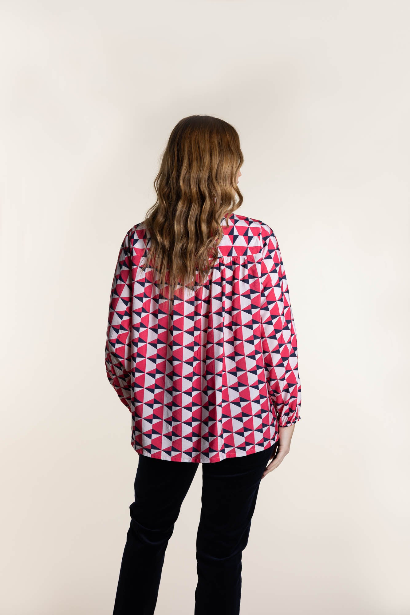 2769 Triangle Print Shirt