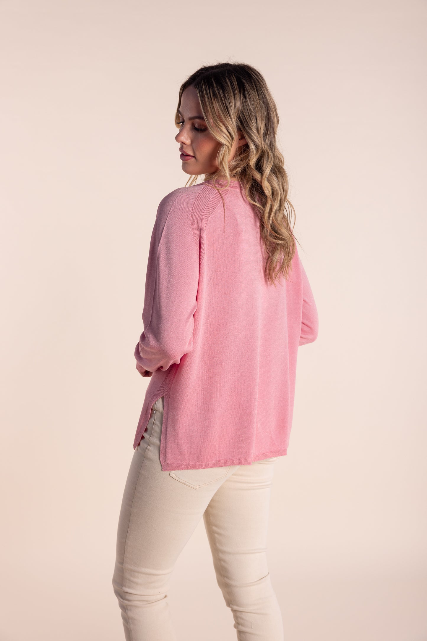 2508 - Lurex V-Neck Sweater