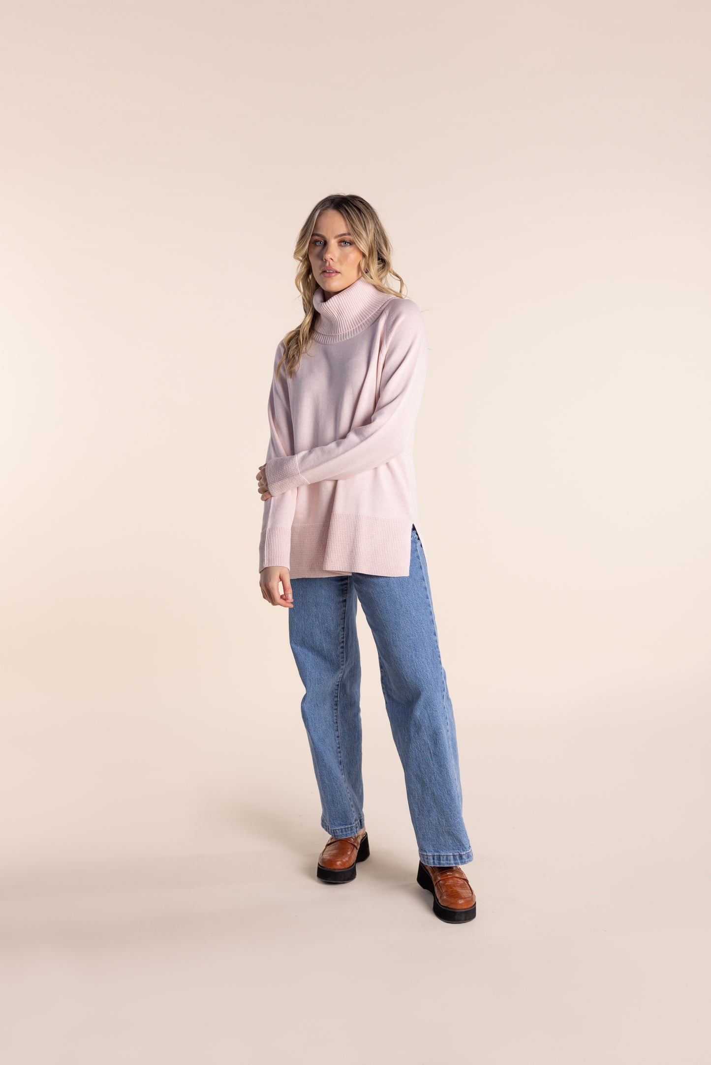 2509 - Detachable Neck Sweater