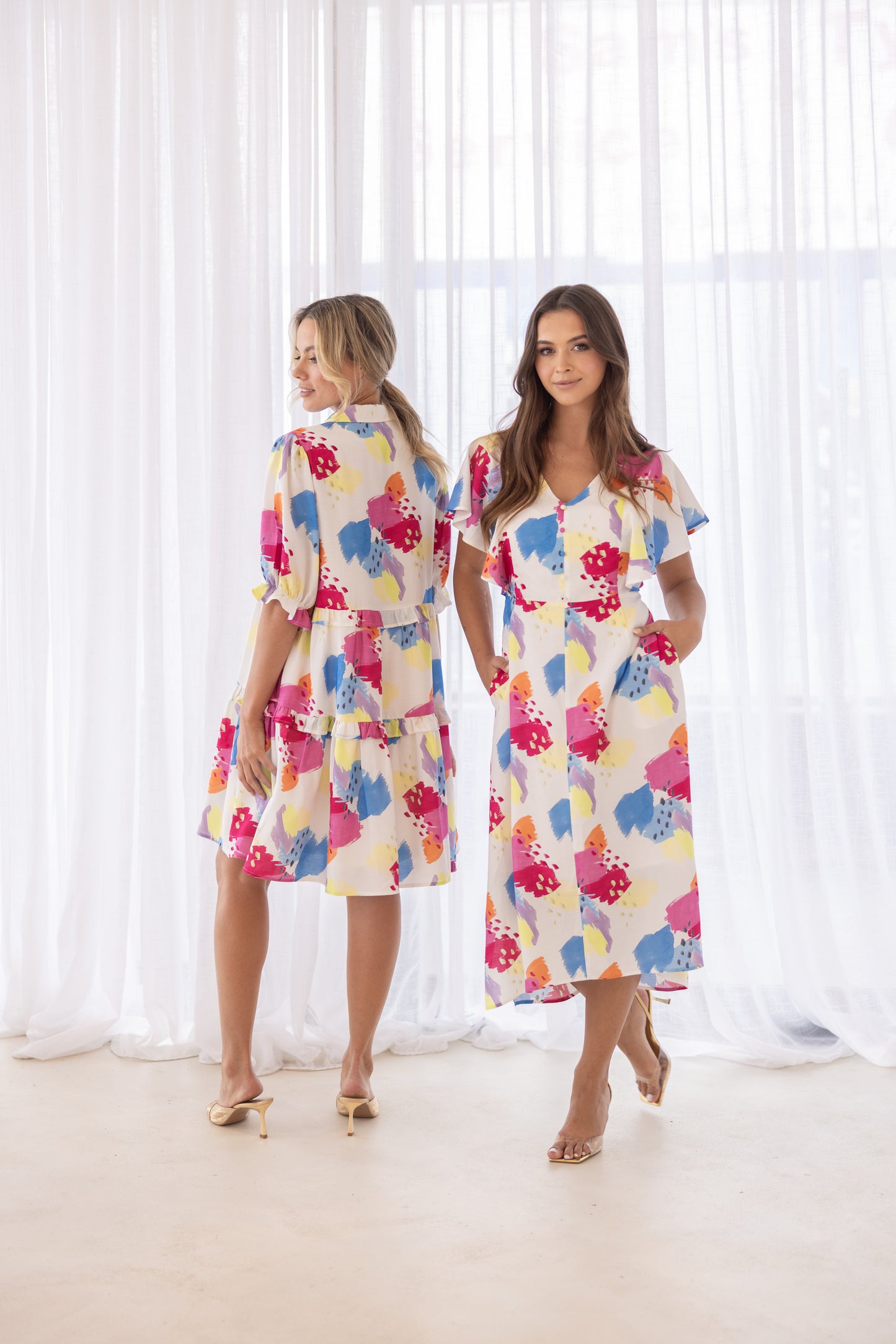 2861 - ART PRINT TIERED DRESS
