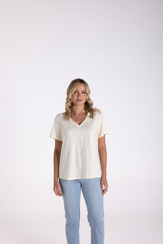 3118 - V NECK T-SHIRT
