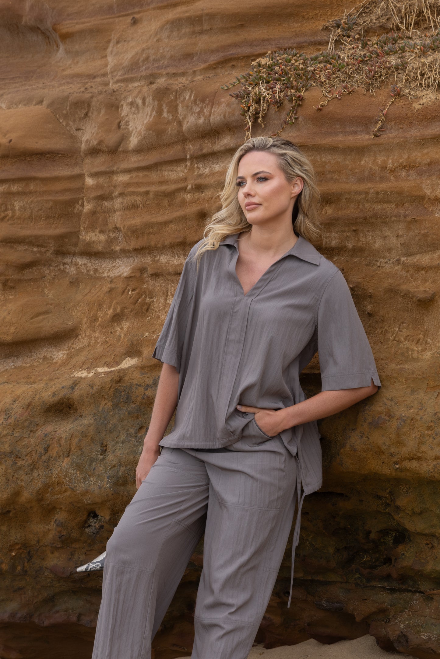 3162 - CRINKLE S/SLEEVE TOP