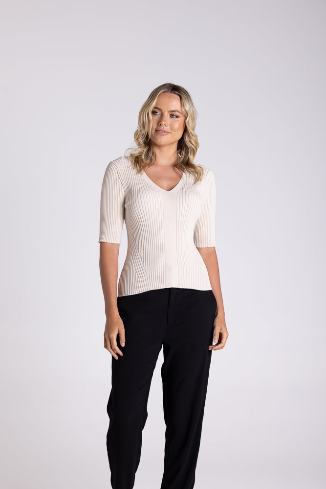 3166 - V NECK RIB TOP