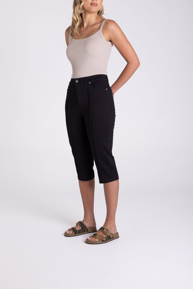 3174 - SATEEN CAPRI PANT