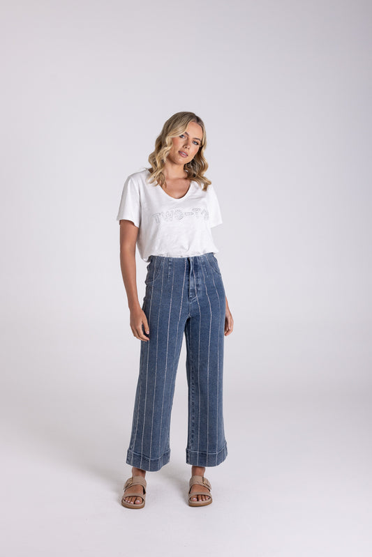 3176 - CRYSTAL EMBELISHED 7/8 WIDE LEG PANT