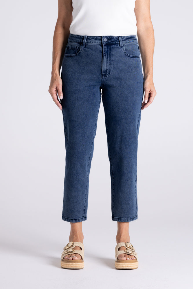 7/8 STRAIGHT LEG JEAN
