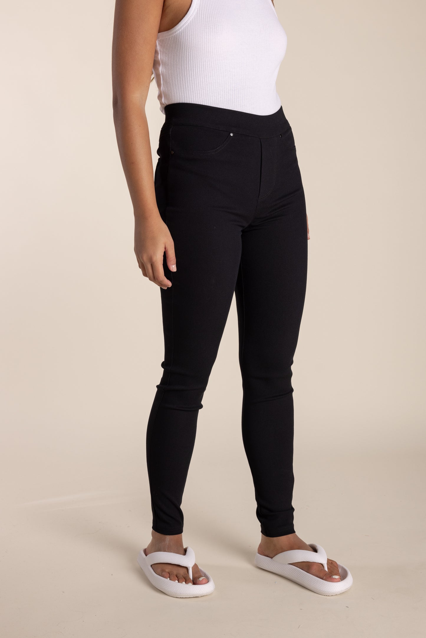 2628 - Pull On Jean