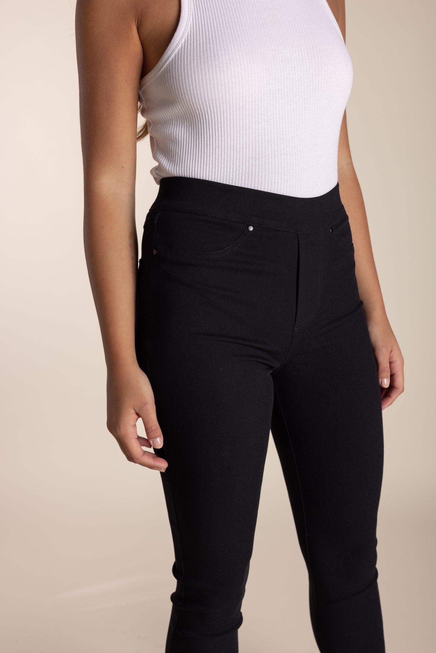 2628 - Pull On Jean