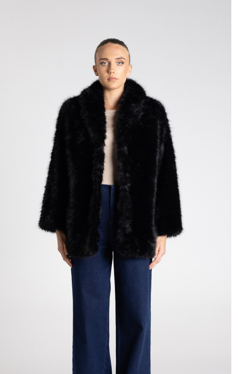 FAUX FUR COAT - 3351