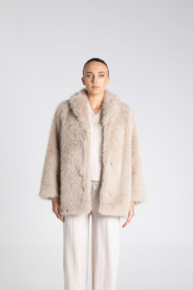 FAUX FUR COAT - 3351