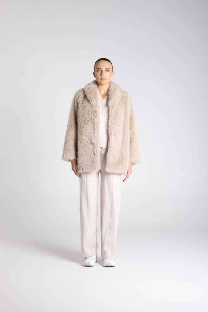 FAUX FUR COAT - 3351