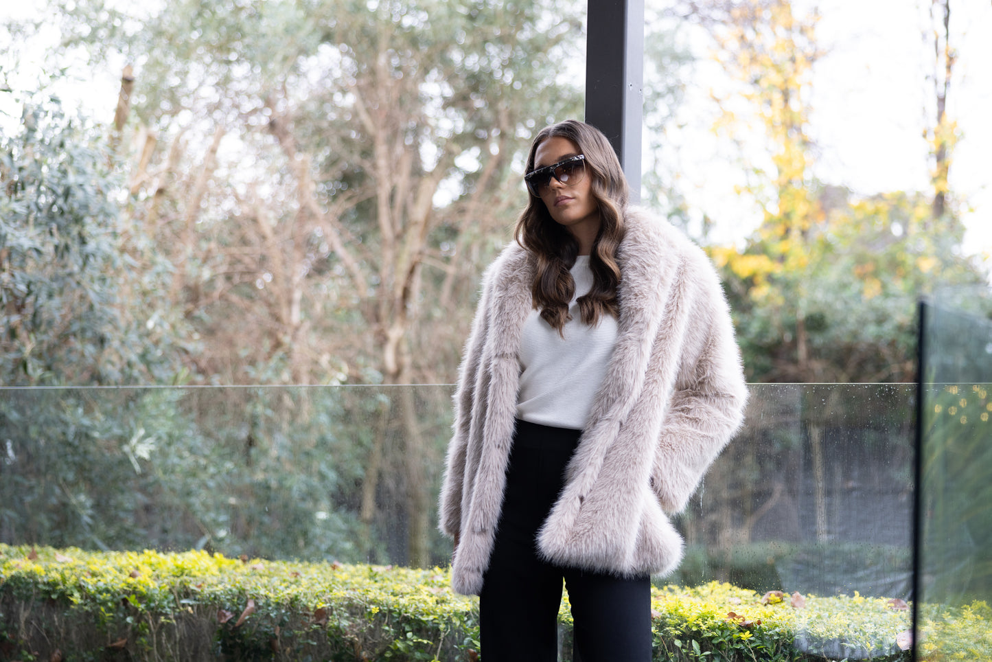 FAUX FUR COAT - 3351